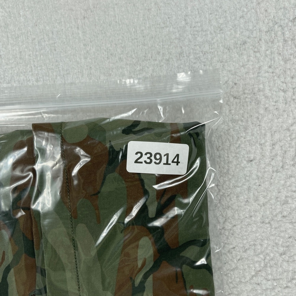 J.Crew Chino Shorts Mens 40 Green Camouflage Stretch Woodland Casual 9 Inseam - Picture 11 of 11